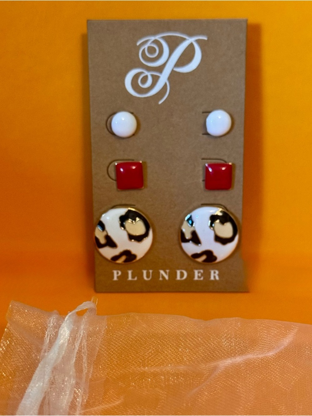 Plunder Tara Enamel Earrings Set White Red Leopard New in Package + Pouch